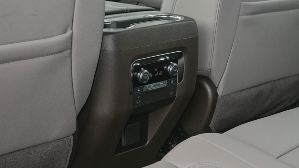 GMC YUKON Elevation RWD 5.3L V8 - 2025 - Brand New (Export)