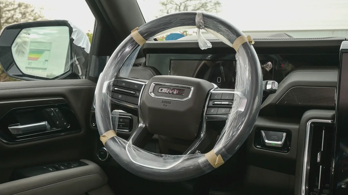 GMC YUKON Elevation RWD 5.3L V8 - 2025 - Brand New (Export)-17-17