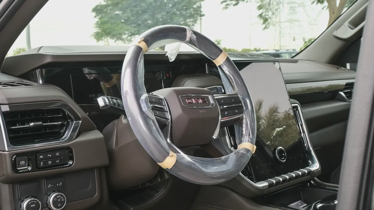 GMC YUKON Elevation RWD 5.3L V8 - 2025 - Brand New (Export)-18-18