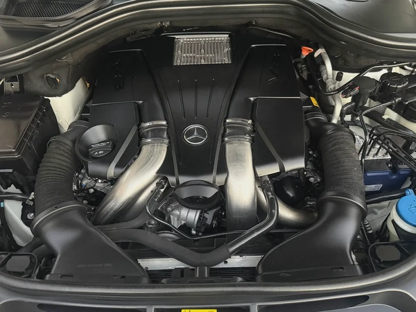 Mercedes-Benz GLS 550 2016, Japanese Specs