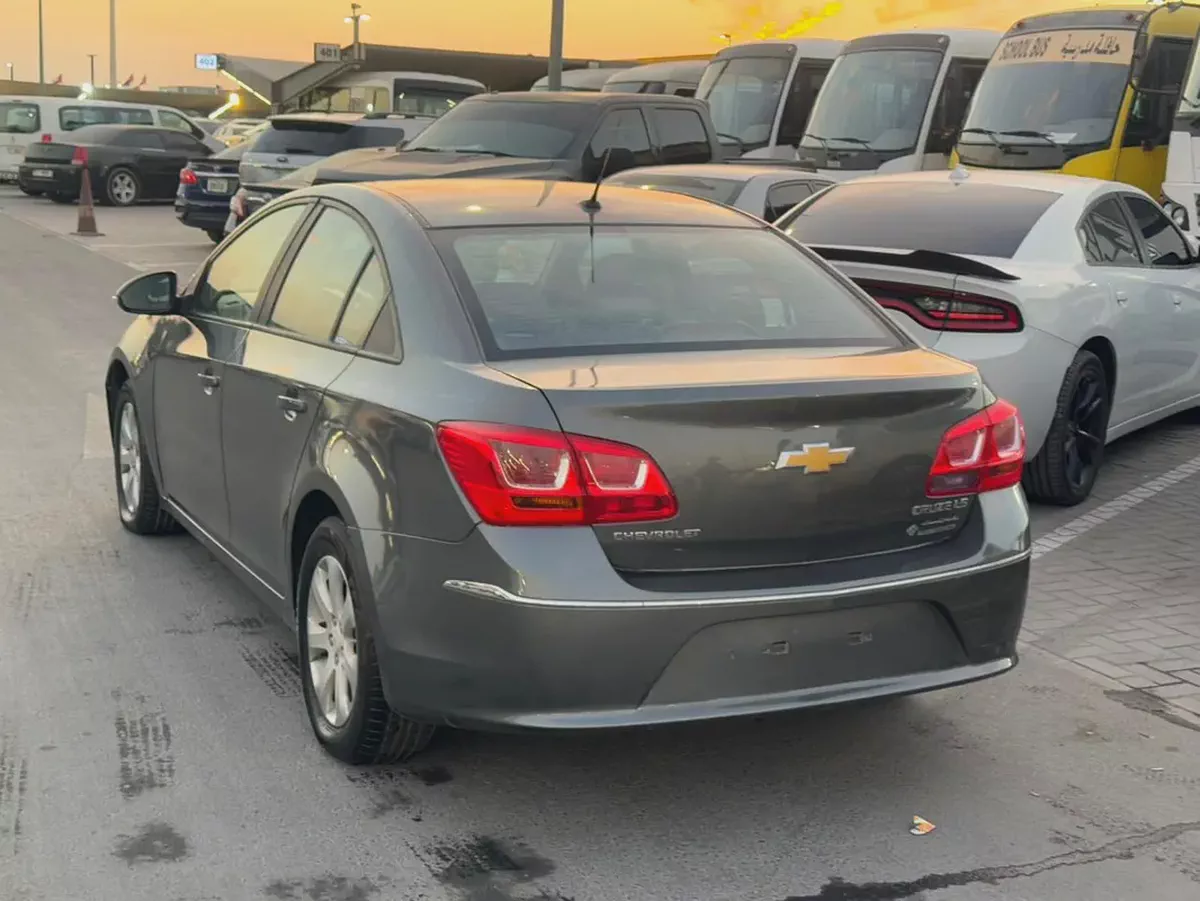 Chevorlet Cruze 2016 Gary color GacC calen car-1-1
