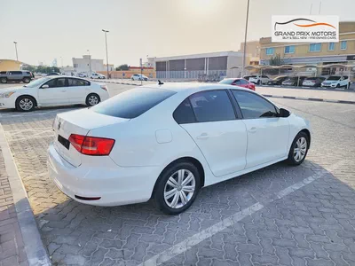 Volkswagen Jetta S V4 2.0L 2015 Model GCC Specs With Partial Service History In Perfect Condition-6