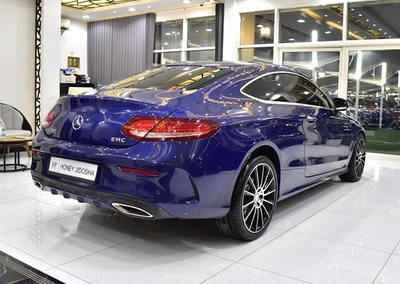 Mercedes Benz C300 Coupe ( 2016 Model ) in Blue Color GCC Specs-4