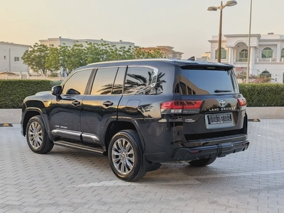 Toyota Land Cruiser GXR 2024 GCC Specs - V6 4.0L-13