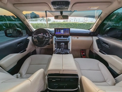 Toyota Land Cruiser GXR 2024 GCC Specs - V6 4.0L-2