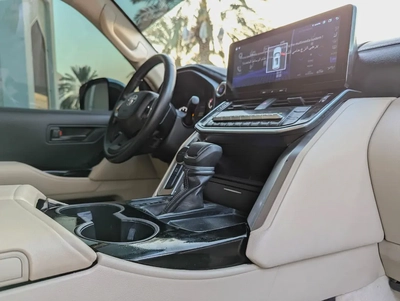 Toyota Land Cruiser GXR 2024 GCC Specs - V6 4.0L-4