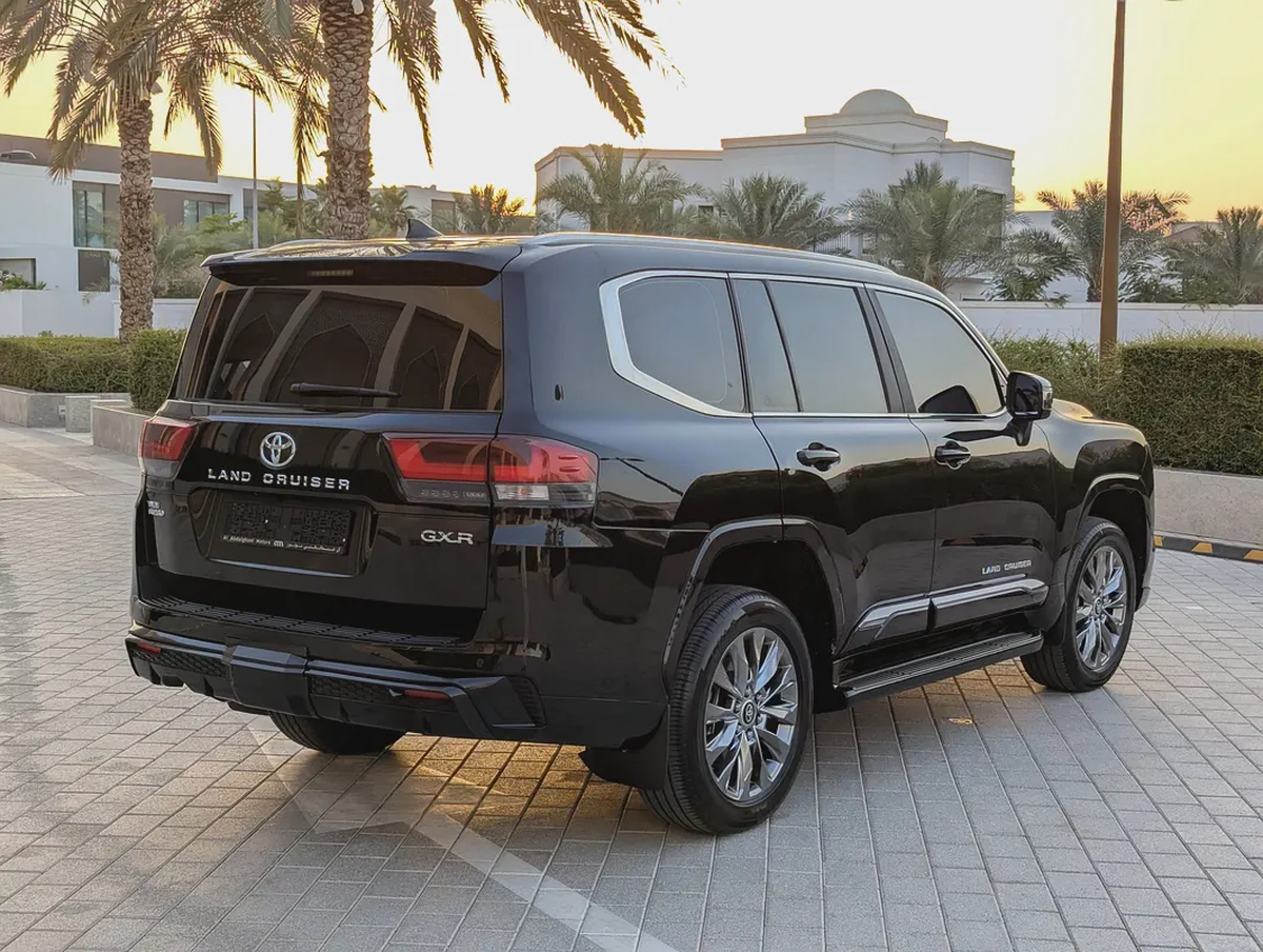 Toyota Land Cruiser GXR 2024 GCC Specs - V6 4.0L