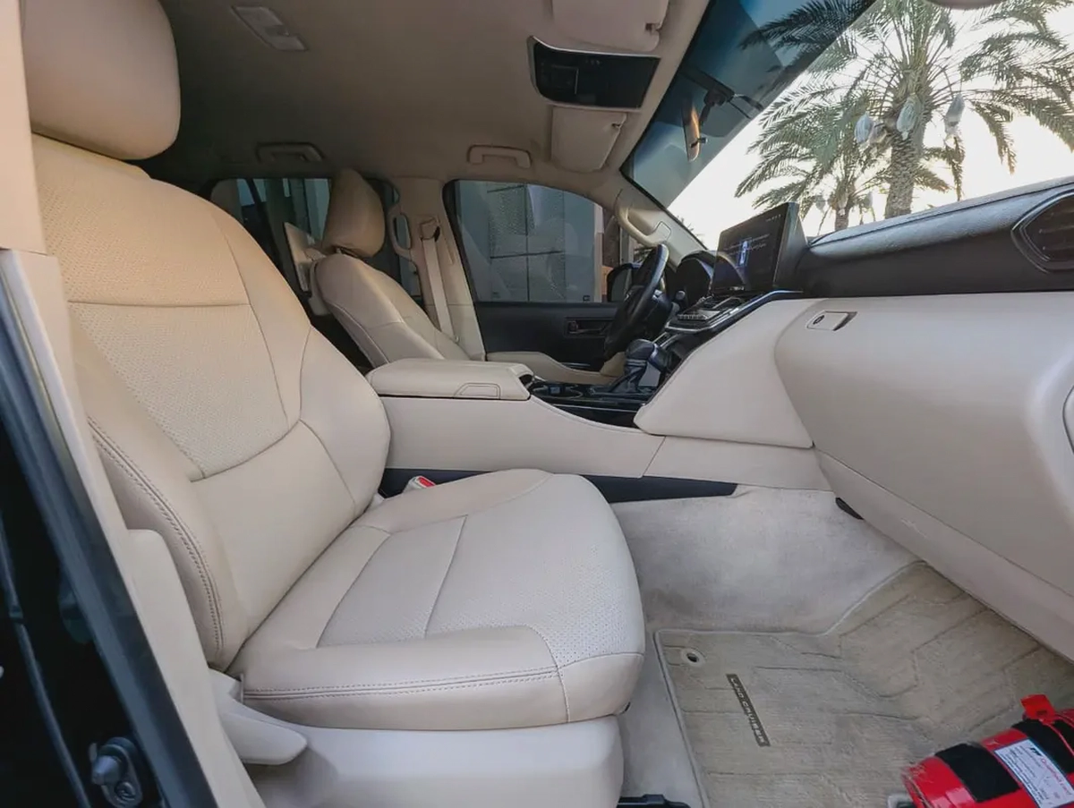 Toyota Land Cruiser GXR 2024 GCC Specs - V6 4.0L