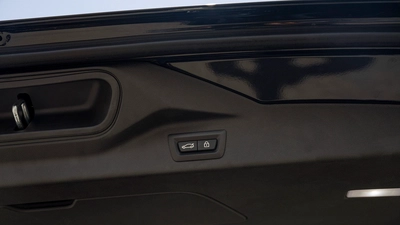 New 2023 BMW X7-4