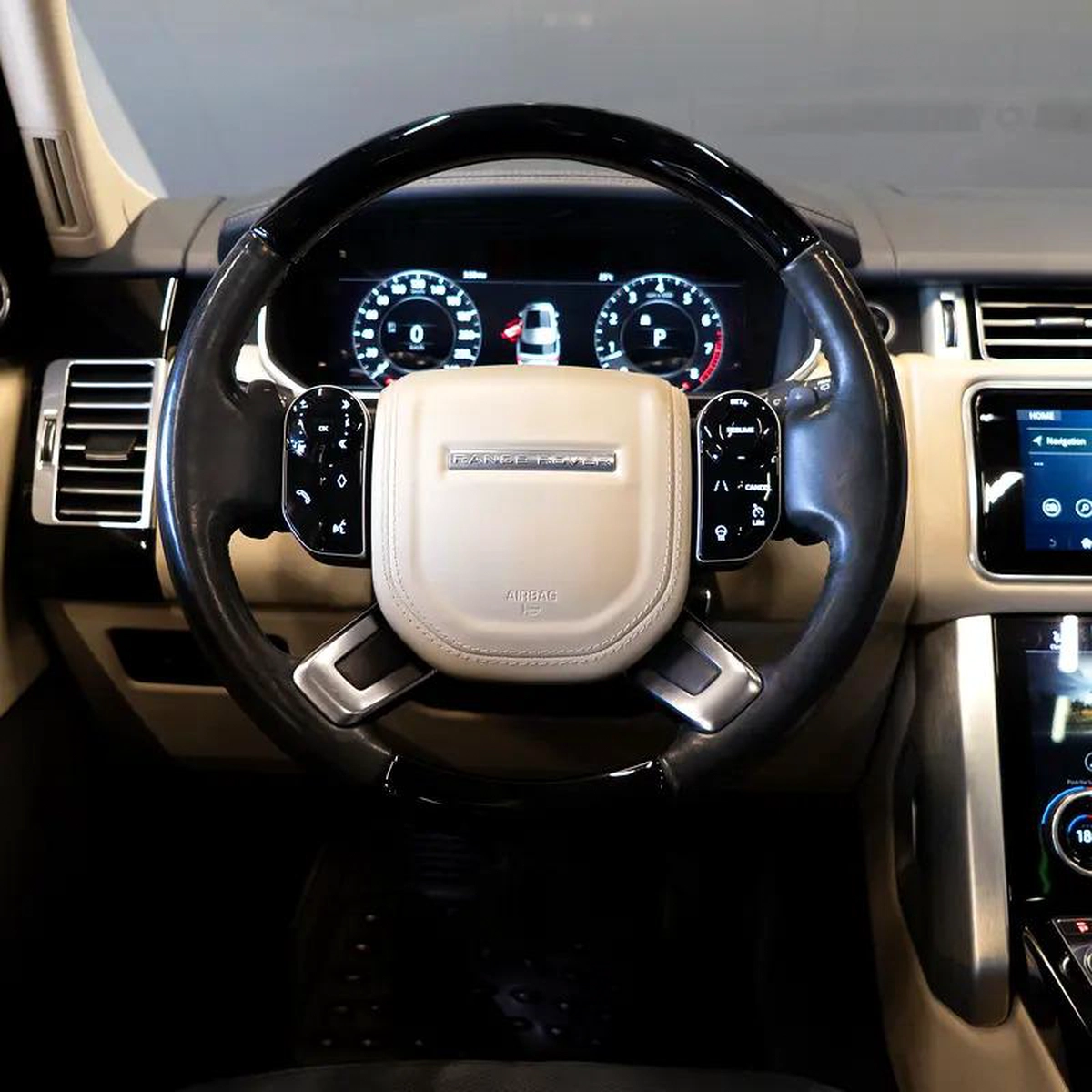 AED 2,682 pm • 0% Downpayment • Range Rover Vogue • 1 Year Warranty-7-7