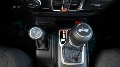 2025 JEEP WRANGLER UNLIMITED SPORT S I4 2.0T GCC With 3 Years Or 60K Km Warranty-1