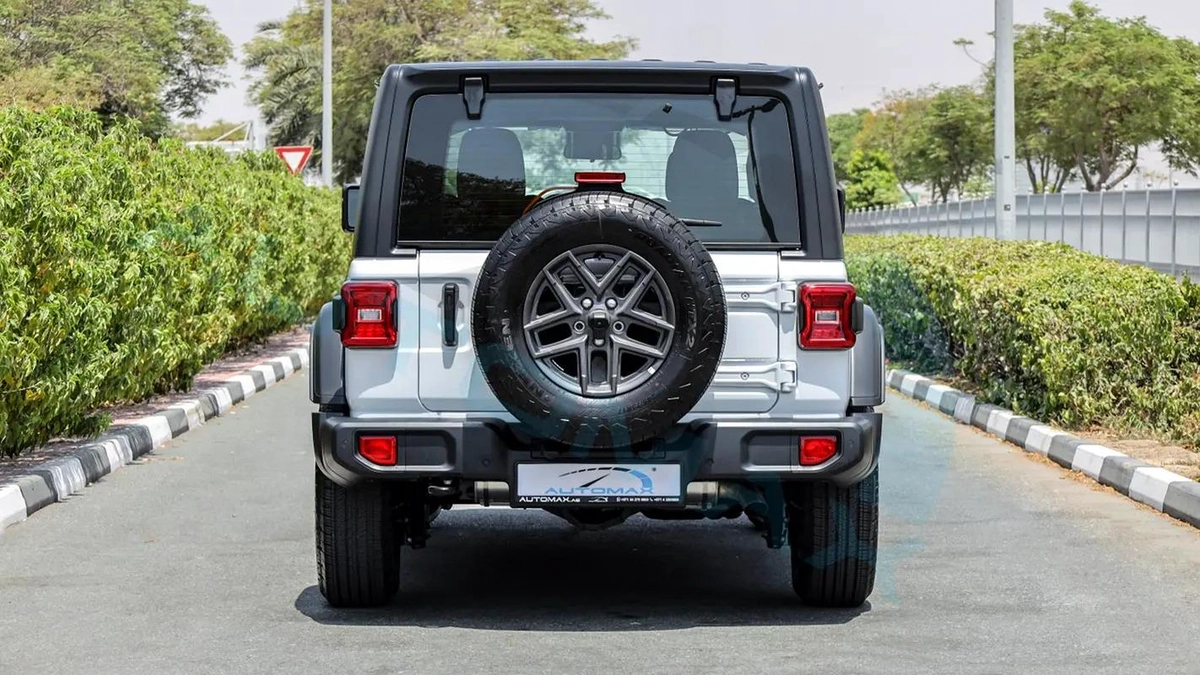2025 JEEP WRANGLER UNLIMITED SPORT S I4 2.0T GCC With 3 Years Or 60K Km Warranty-10-10