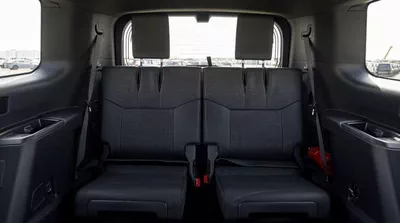 Toyota Prado GXR (LHD) TOYOTA PRADO 250 WX+ LUXURY 2.8D AT MY2025 - black-9