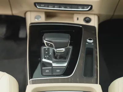 GCC Specs | Audi Q5 45 TFSI quattro 2023-14