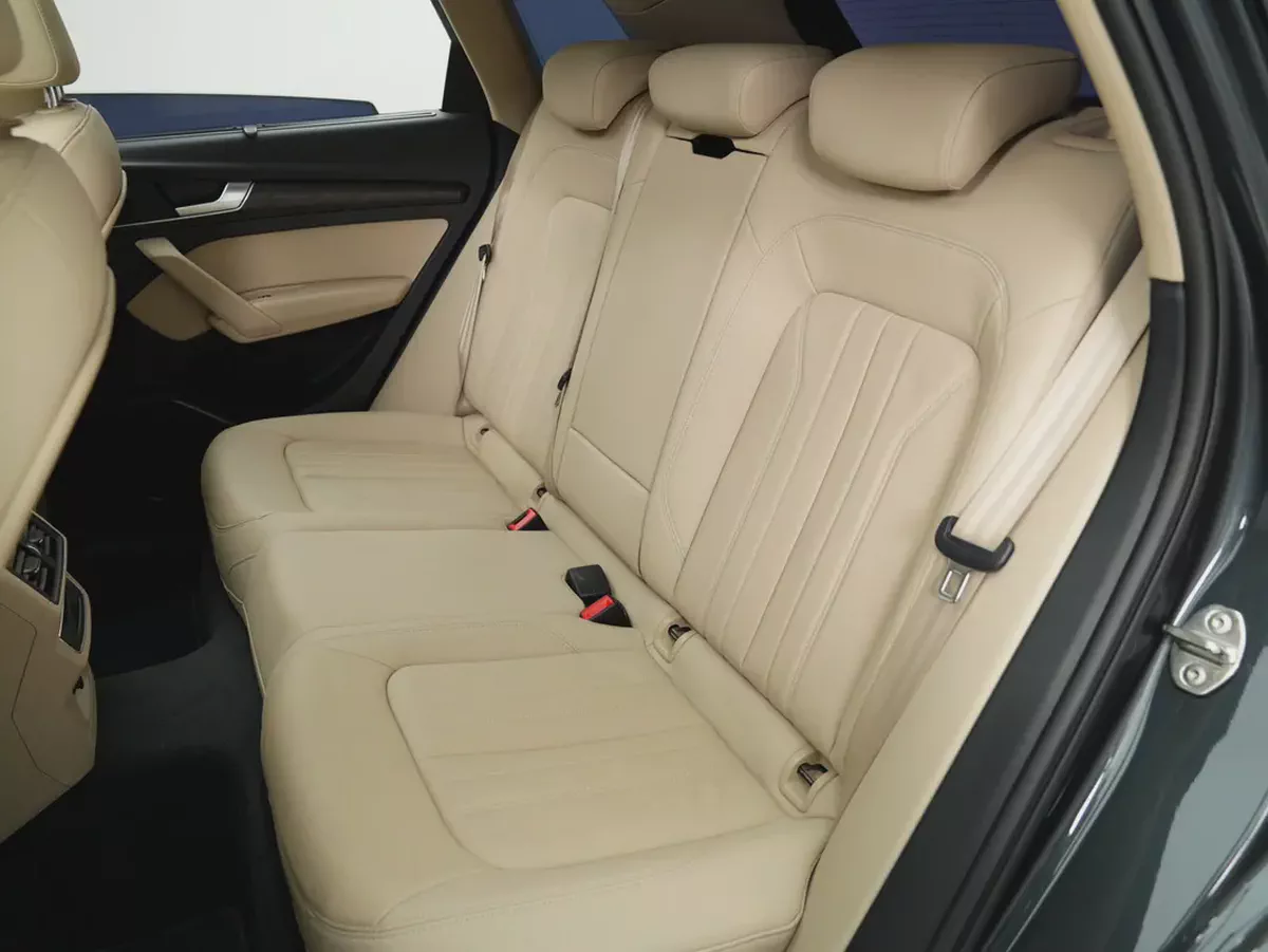 GCC Specs | Audi Q5 45 TFSI quattro 2023-11-11