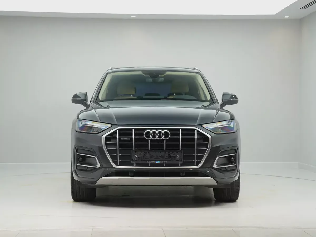 GCC Specs | Audi Q5 45 TFSI quattro 2023-4-4