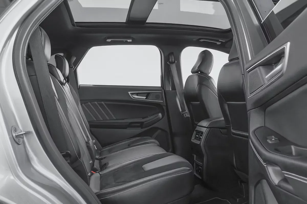 2,265 AED / 60 months | 0% DP | 2023 Ford Edge ST / Ford Warranty / Full Ford Service History-12-12