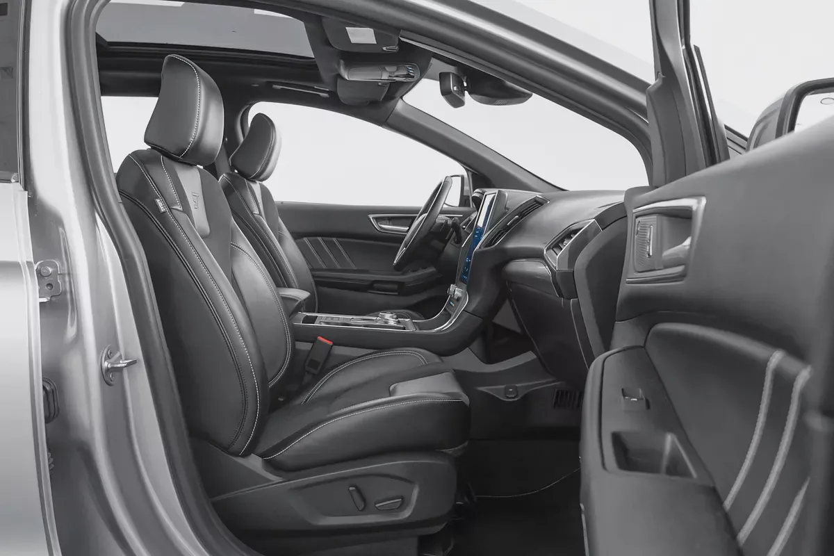 2,265 AED / 60 months | 0% DP | 2023 Ford Edge ST / Ford Warranty / Full Ford Service History-6-6