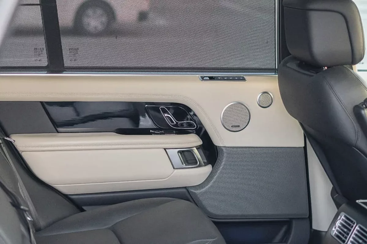 LANDE ROVER / RANGE ROVER / VOGUE HSE L / 2020-19-19