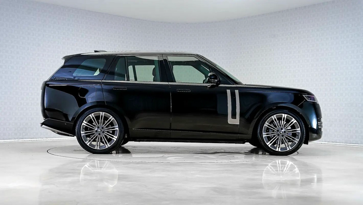 Land Rover Range Rover HSE-1-1