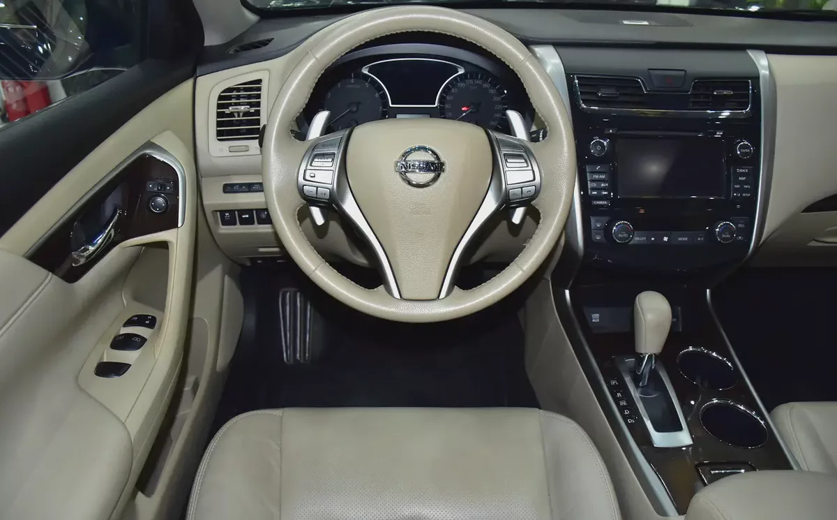 ORIGINAL PAINT ( صبغ وكاله ) Nissan Altima SL ( 2015 Model ) in Blue Color GCC Specs-11-11