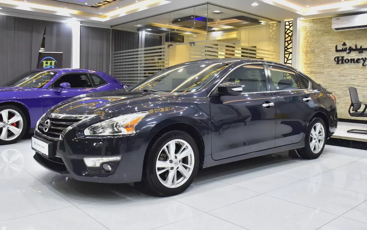 ORIGINAL PAINT ( صبغ وكاله ) Nissan Altima SL ( 2015 Model ) in Blue Color GCC Specs-1-1