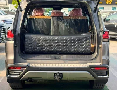 Lexus LX600 SIGNATURE TURBO SPORT || 3.5L PETROL V6 | RADAR | REAR ENTERTAINMENT SCREEN | LETAHER / SUNROOF (CODE # L6TSO)-4