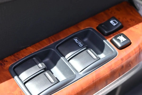 2024 Nissan Patrol Safari - GCC Specs - Brand New