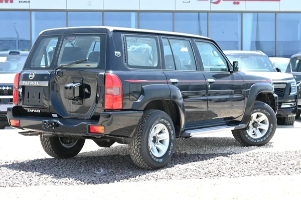 2024 Nissan Patrol Safari - GCC Specs - Brand New