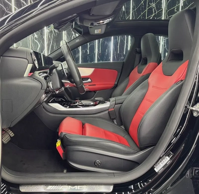 Mercedes - Benz CLA 35 AMG 4Matic | GCC | Low Mileage | Gargash Full service History-10
