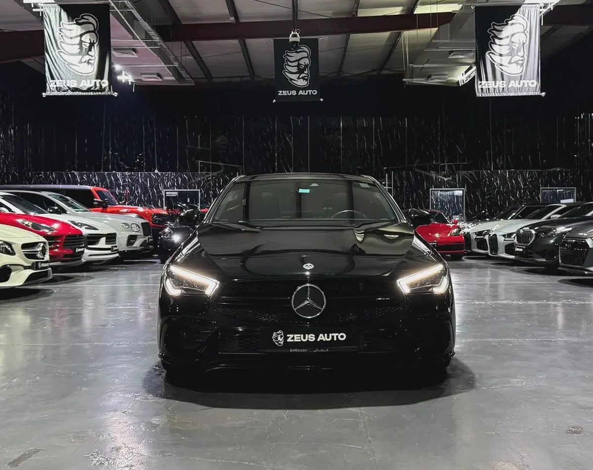 Mercedes - Benz CLA 35 AMG 4Matic | GCC | Low Mileage | Gargash Full service History-1-1