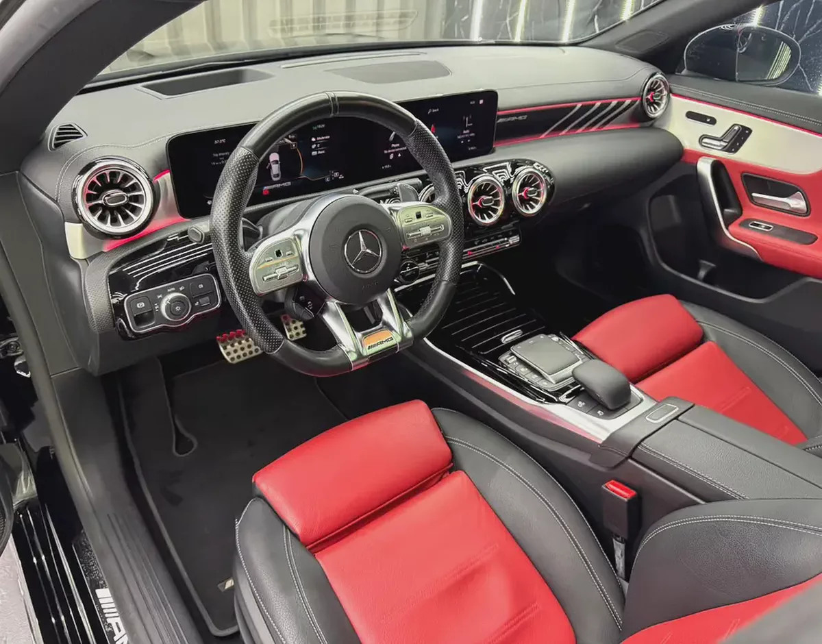 Mercedes - Benz CLA 35 AMG 4Matic | GCC | Low Mileage | Gargash Full service History-8-8