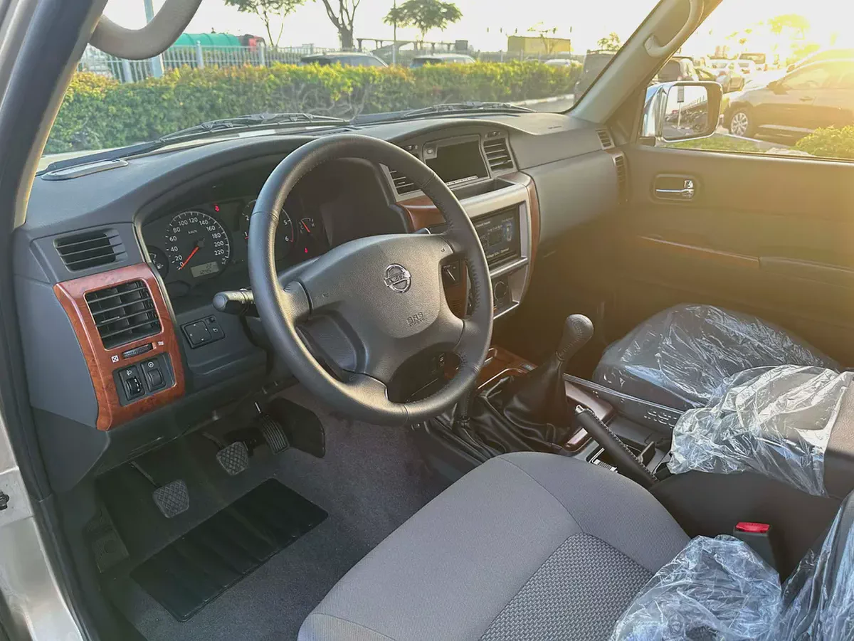 2024 Nissan Patrol Safari Super Safari - GCC Specs - Brand New-3-3
