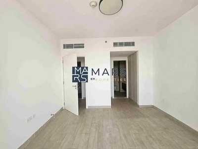 Spacious | Prime Location | Ready To Move in-1