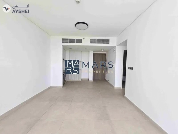 Spacious | Prime Location | Ready To Move in