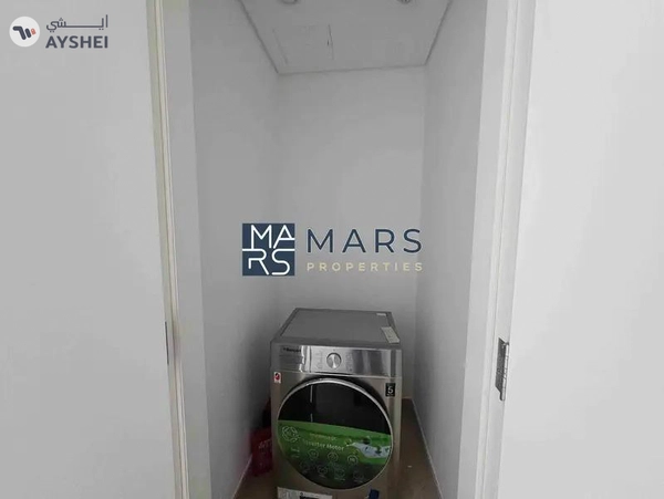 Spacious | Prime Location | Ready To Move in