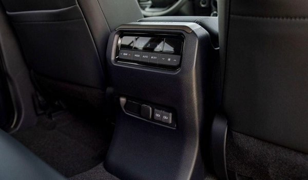 Toyota Prado ADVENTURE PRADO 250 2.4P AT FIRST EDITION MY2025 – SAND & GREY ROOF