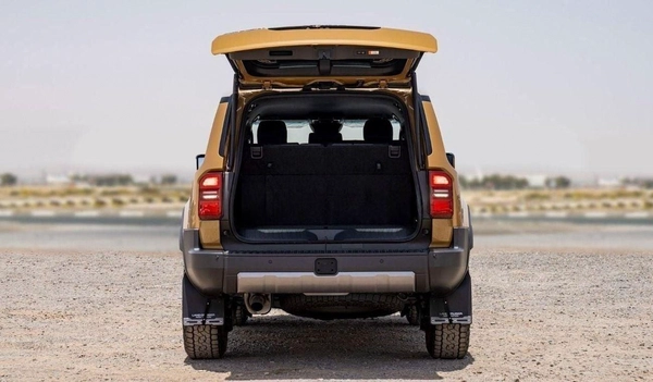 Toyota Prado ADVENTURE PRADO 250 2.4P AT FIRST EDITION MY2025 – SAND & GREY ROOF