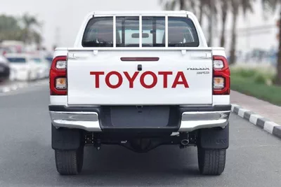 Toyota Hilux SGLX Toyota hilux 2.7L A/T petrol MY2025 for export only-3