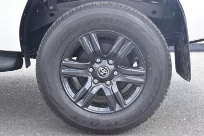 Toyota Hilux SGLX Toyota hilux 2.7L A/T petrol MY2025 for export only-8