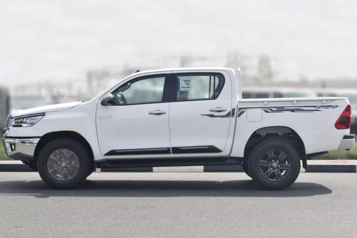 Toyota Hilux SGLX Toyota hilux 2.7L A/T petrol MY2025 for export only-2-0