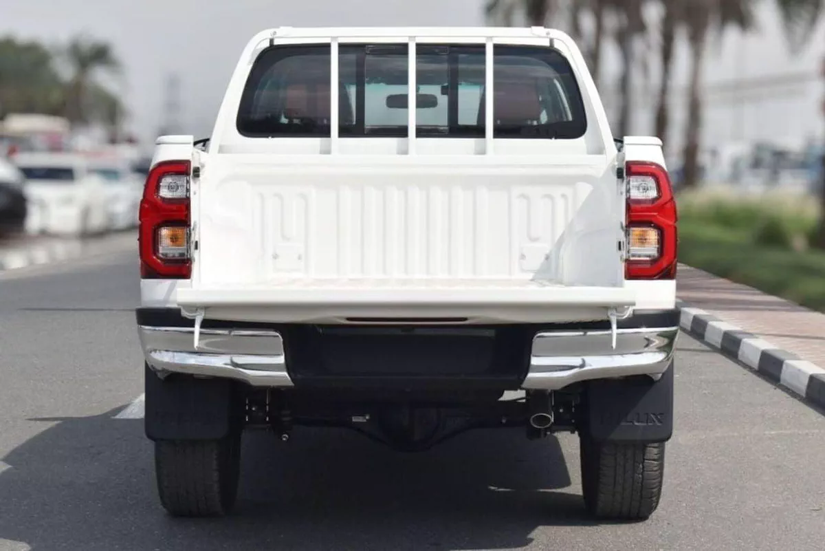 Toyota Hilux SGLX Toyota hilux 2.7L A/T petrol MY2025 for export only-4-0