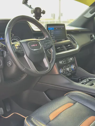 2021 GMC Yukon AT4 | GCC Specs | Original Paint | Excellent Condition-9