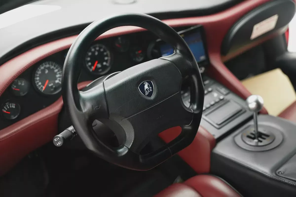 1999 LAMBORGHINI DIABLO SV-7-7