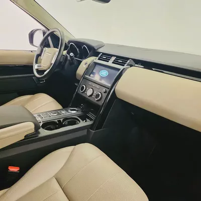 AED 1394 PM | LANDROVER DISCOVERY SE 2019 | 7-SEATER | UNDER WARRANTY AUGUST 2028 | GCC-14