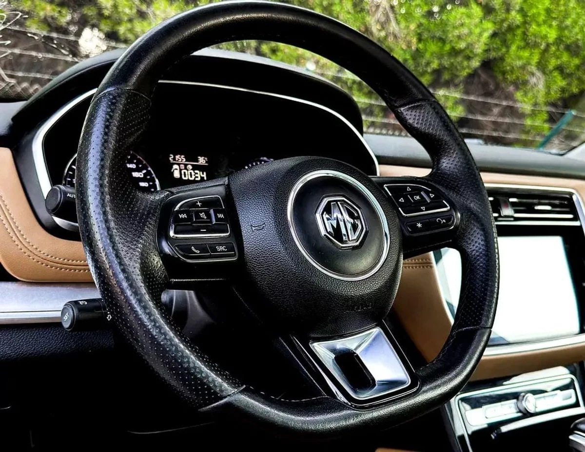 MG RX8 COMFORT 2.0 L | | GCC | Accident-Free | In Excellent Condition | 739 P.M-13-0