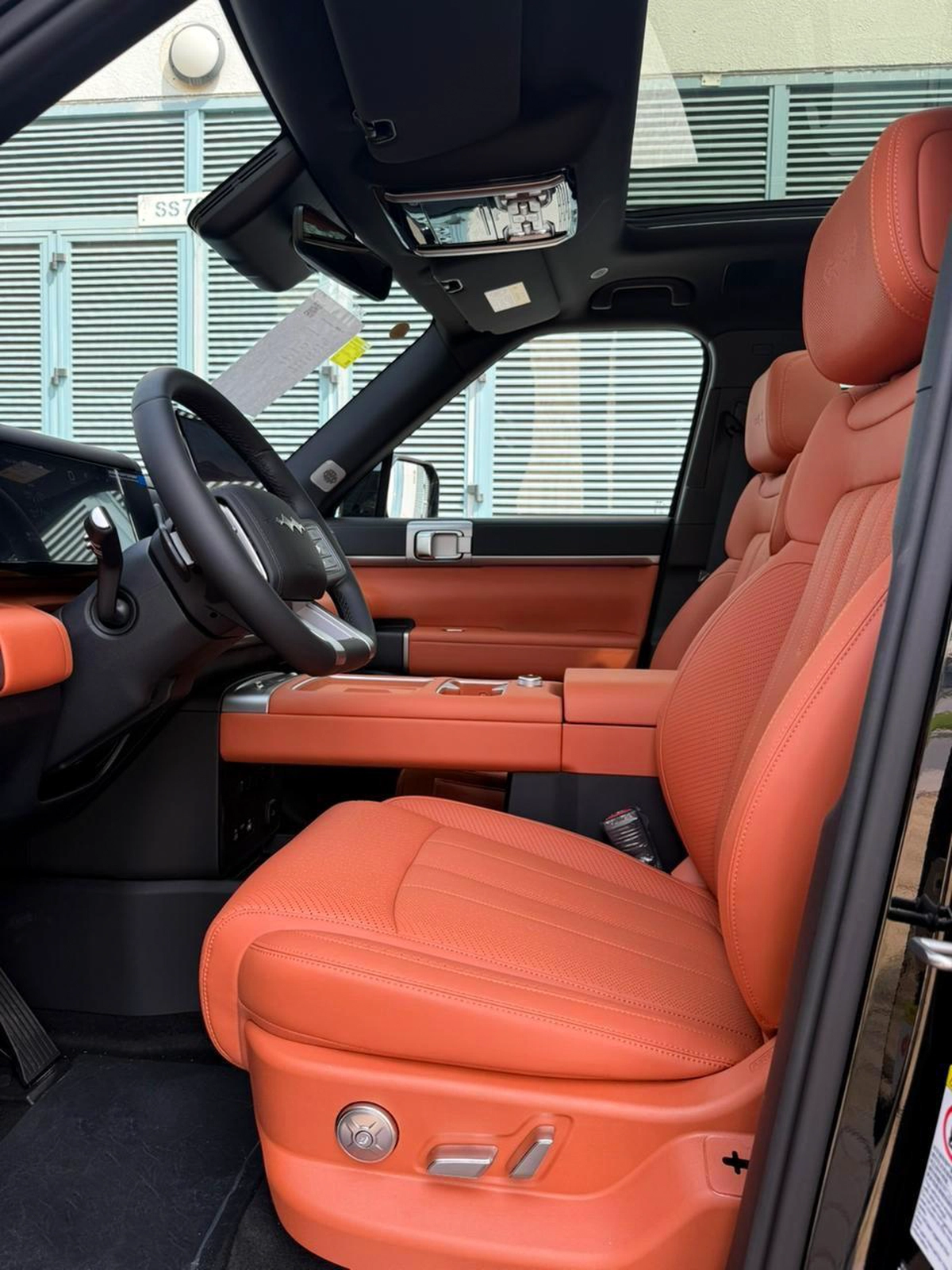 BYD LEOPARD 7 TITANIUM ULTRA EDITION  BRAND NEW | YEAR: 2025 | UNDER WARRANTY AND SERVICE CONTRACT-3-3