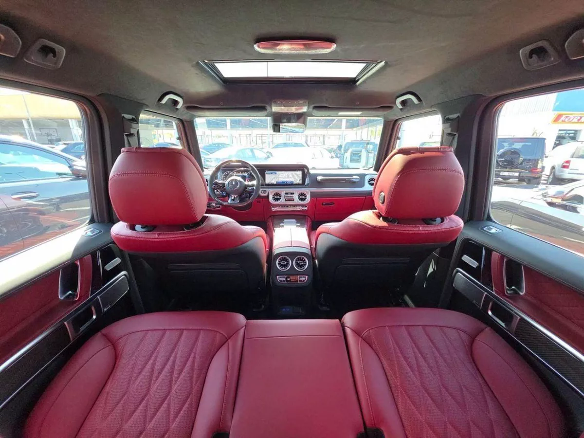Mercedes Benz G63 AMG STANDARD Double Night Package Under Agency Warranty  GCC-12-0