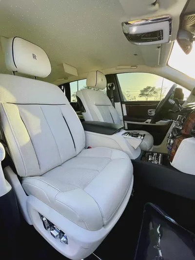 2019 Rolls Royce Extended Wheel Base GCC Specifications-10