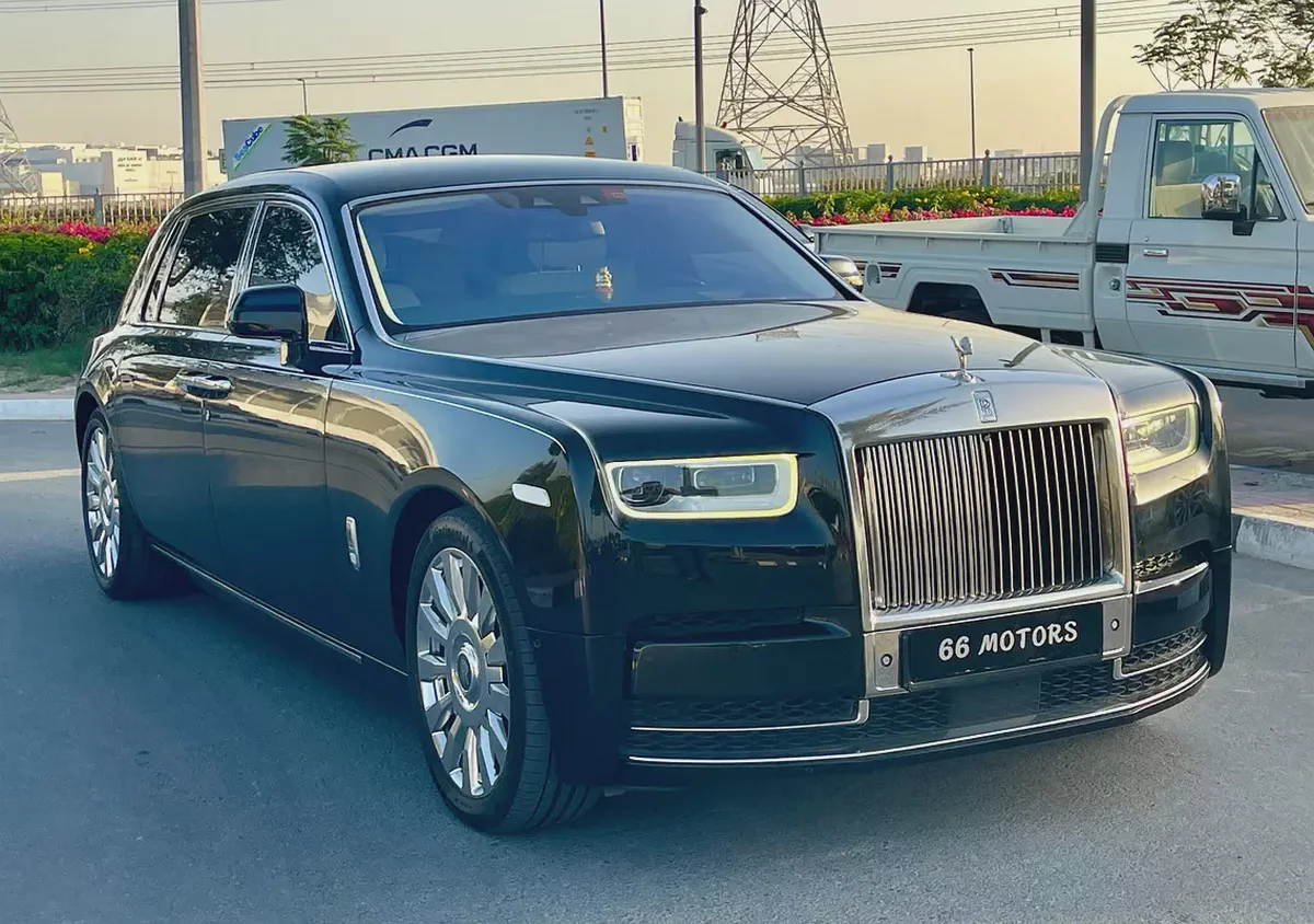 2019 Rolls Royce Extended Wheel Base GCC Specifications